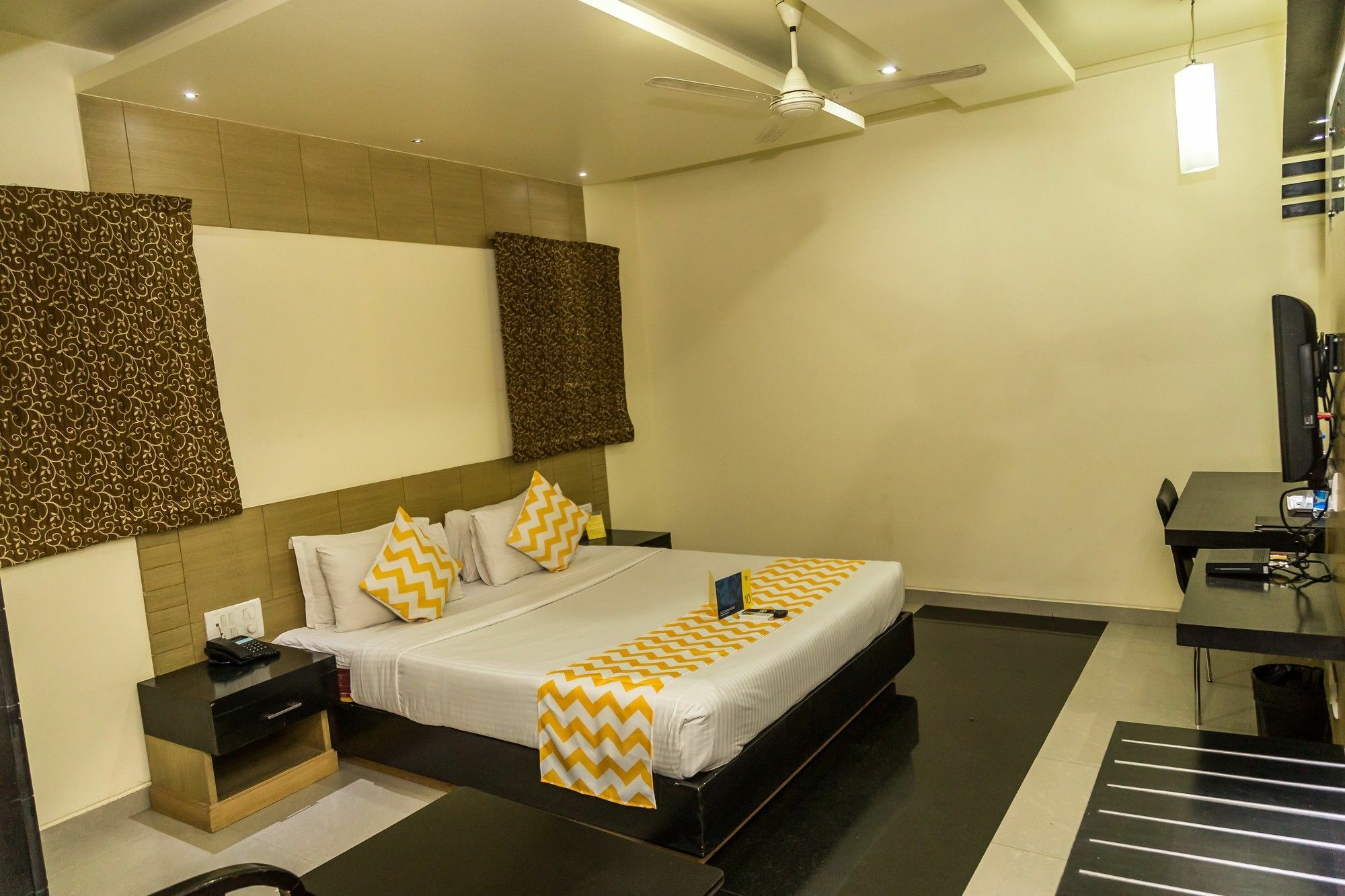 Hotel Arafa Inn Bangalore Eksteriør bilde