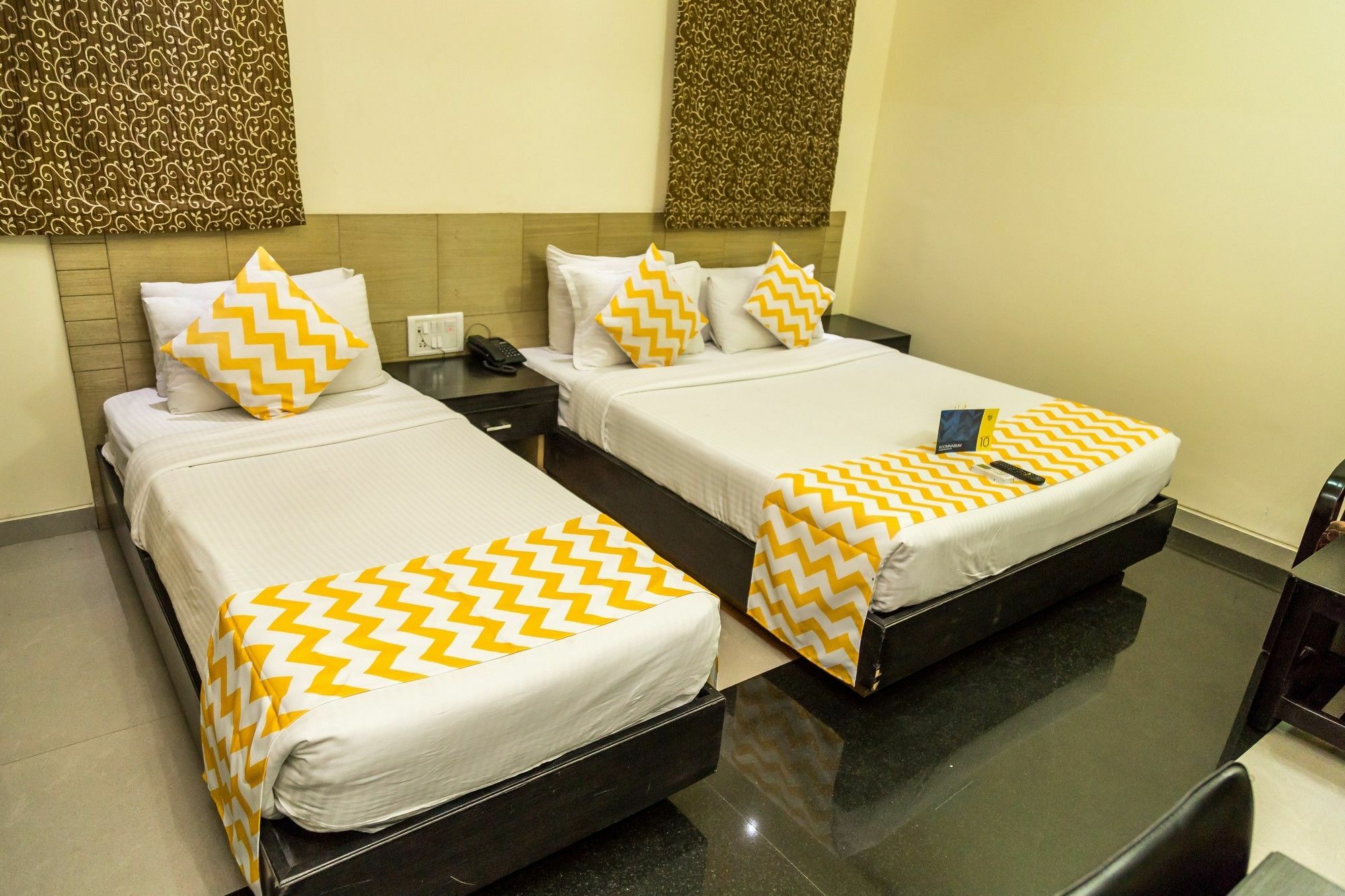 Hotel Arafa Inn Bangalore Eksteriør bilde
