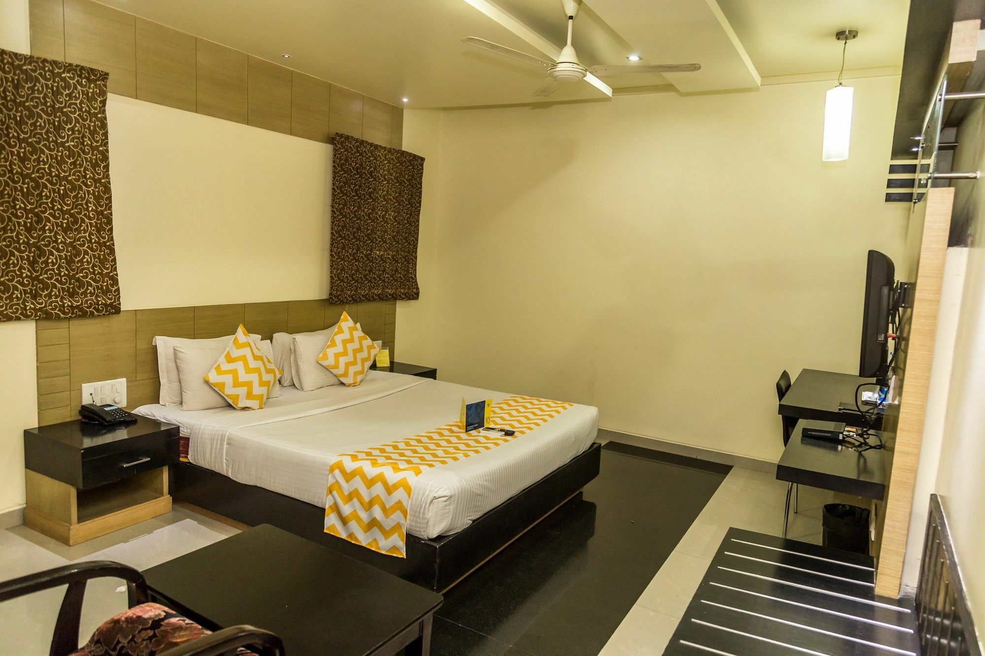 Hotel Arafa Inn Bangalore Eksteriør bilde